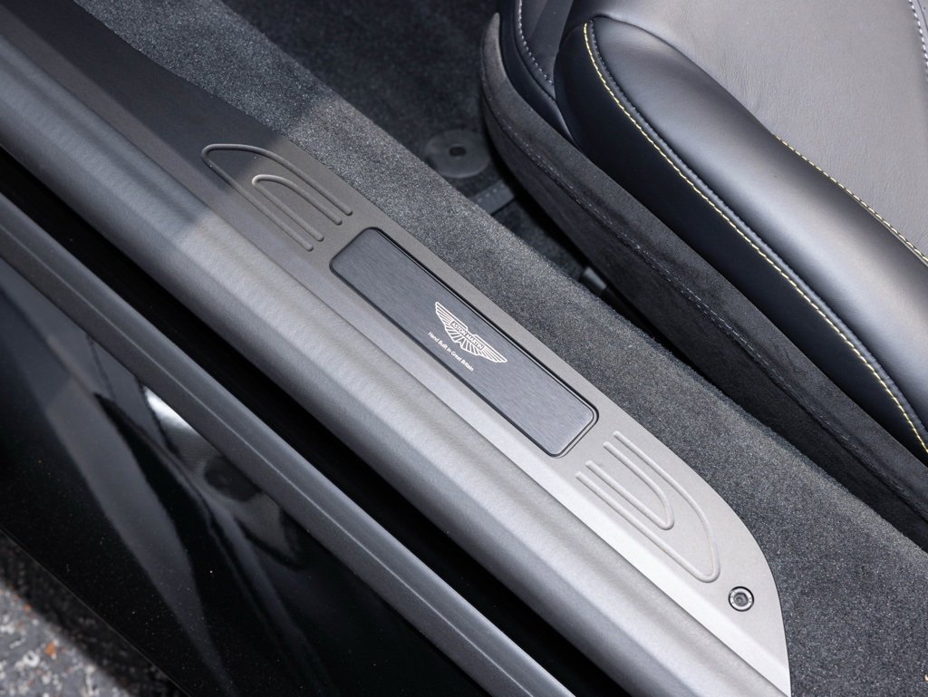 New 2026 Aston Martin V8 Vantage Coupe image 22