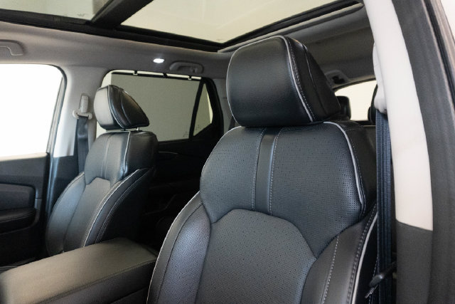 Used 2024 Honda Pilot Elite image 6