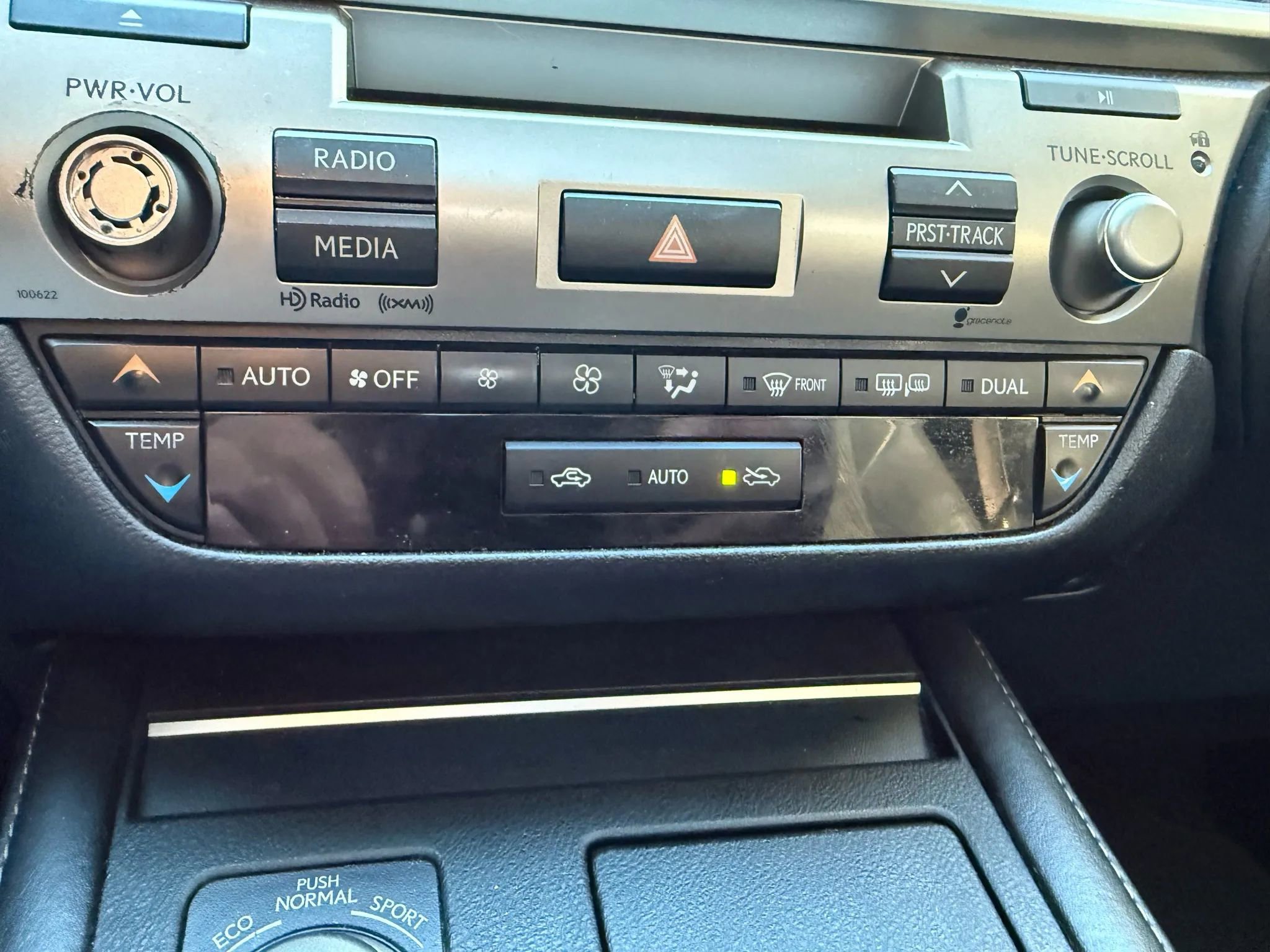 Used 2016 Lexus ES 350 image 19