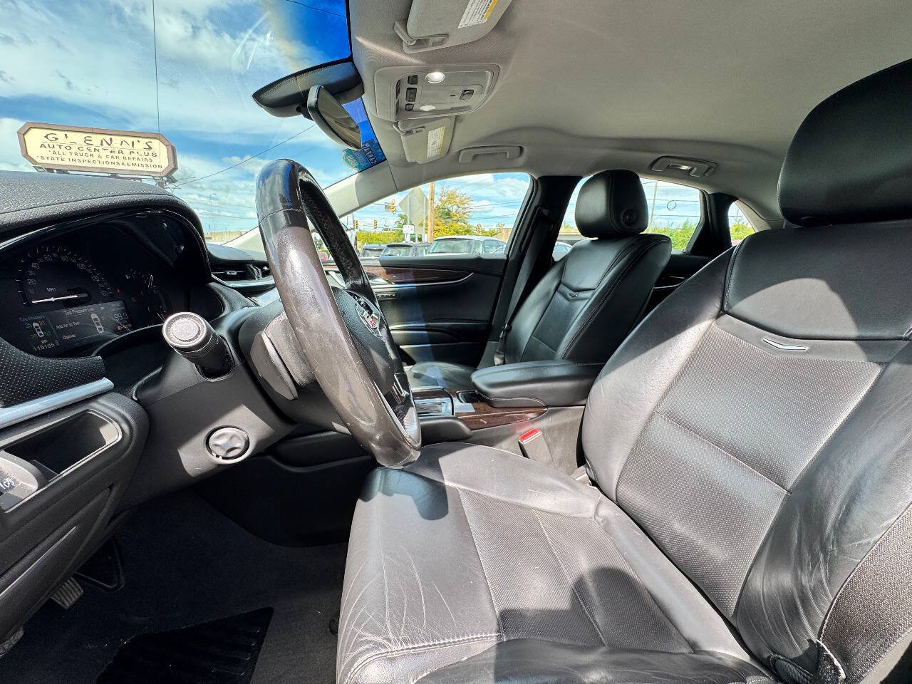 Used 2015 Cadillac XTS Luxury FWD image 10