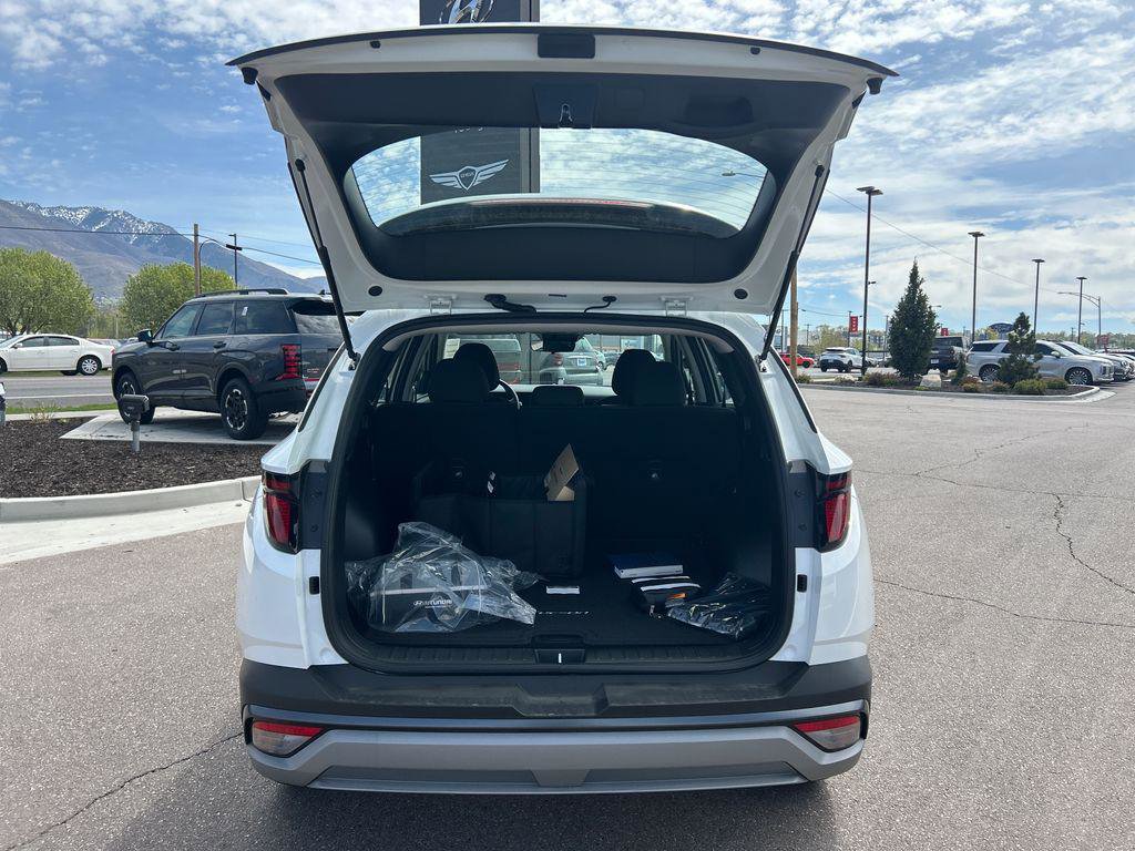 New 2026 Hyundai Tucson SE image 31