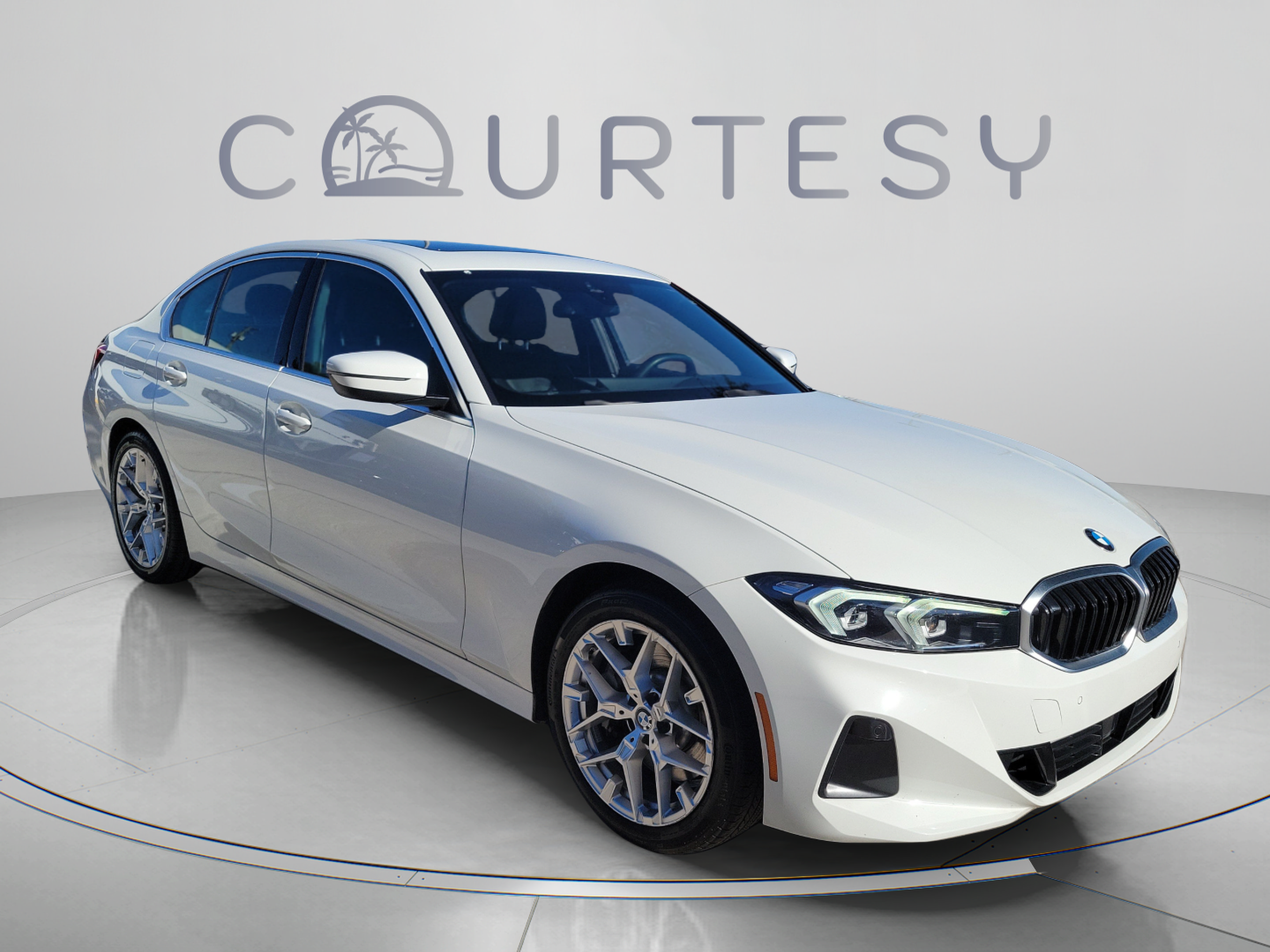Used 2025 BMW 330i Sedan RWD image 5