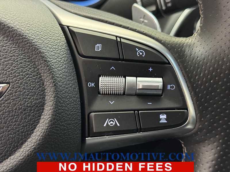 Used 2023 Genesis G70 2.0T image 40