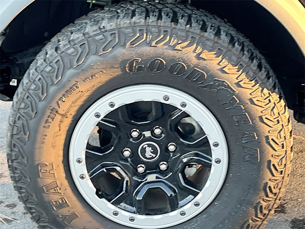 Used 2022 Ford Bronco Badlands image 31