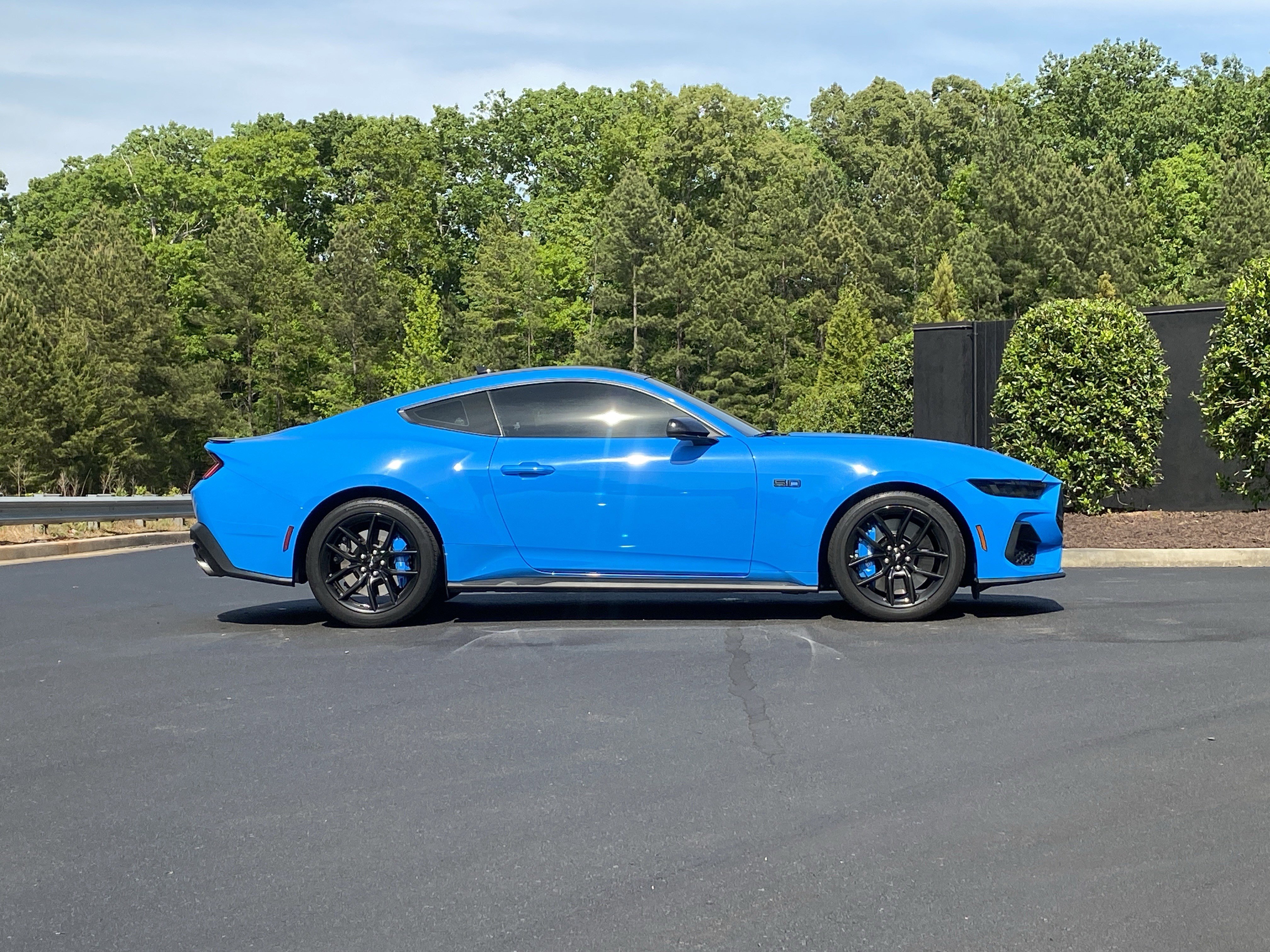 Used 2024 Ford Mustang GT RWD image 5