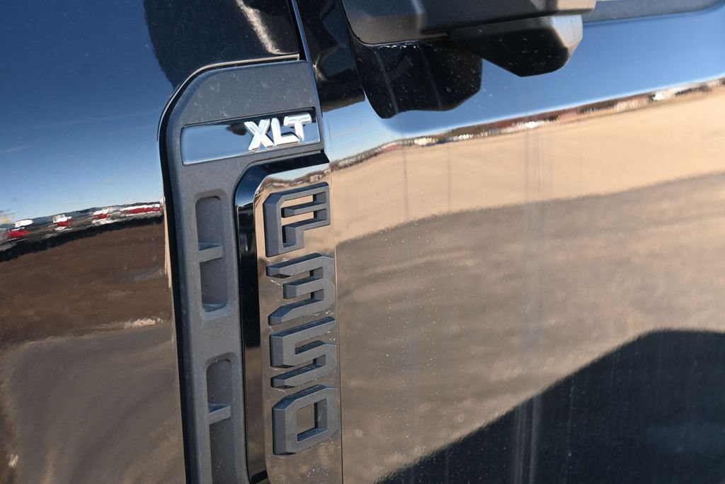 New 2026 Ford F350 XLT w/ XLT Premium Package AWD/4WD image 14
