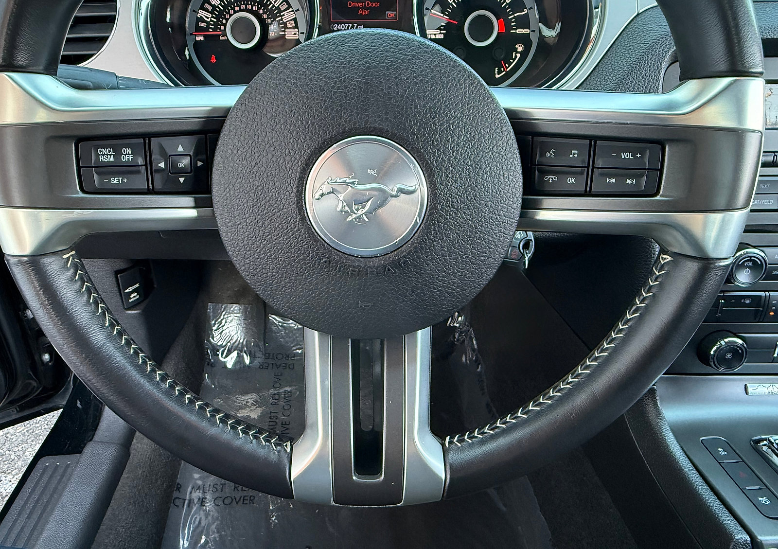 Used 2013 Ford Mustang GT Premium w/ Brembo Brake Pkg image 40