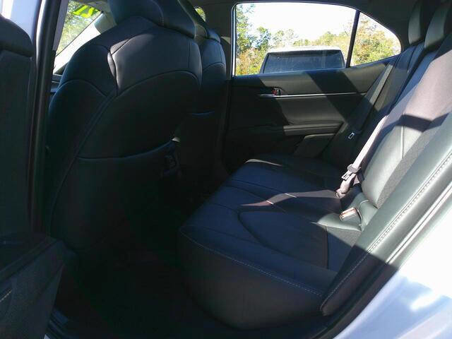 Used 2021 Toyota Camry XSE w/ Navigation Package image 13