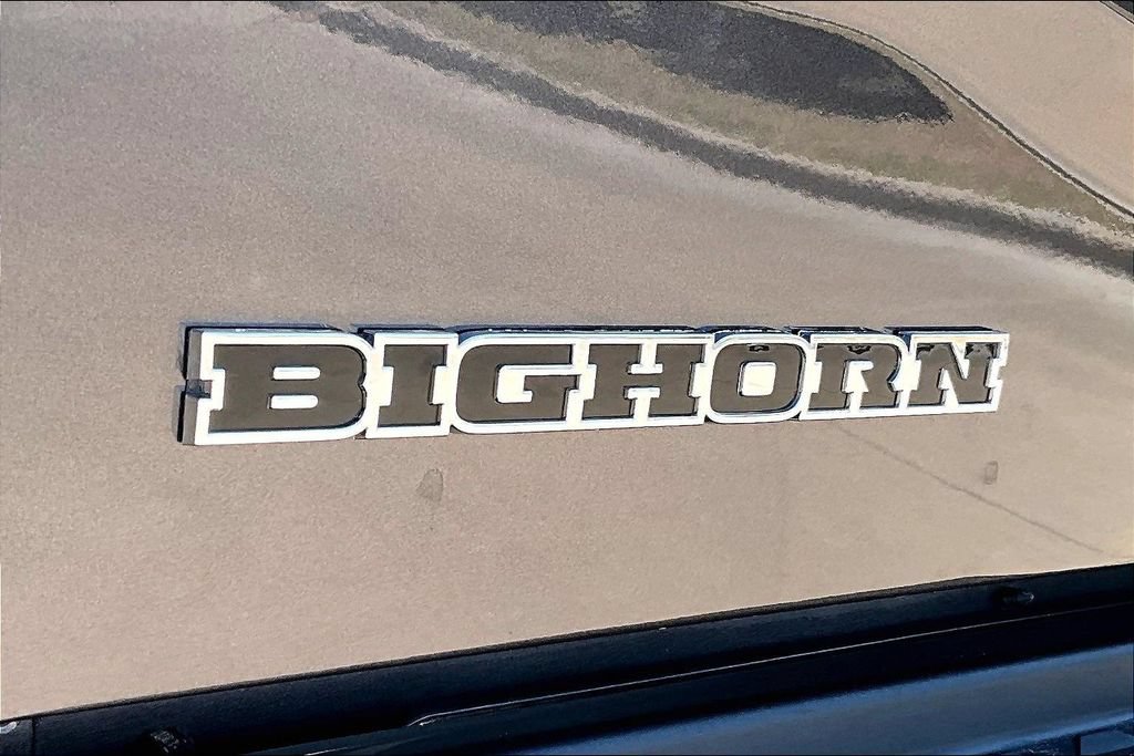 Used 2024 RAM 3500 Big Horn w/ Sport Appearance Package AWD/4WD image 8