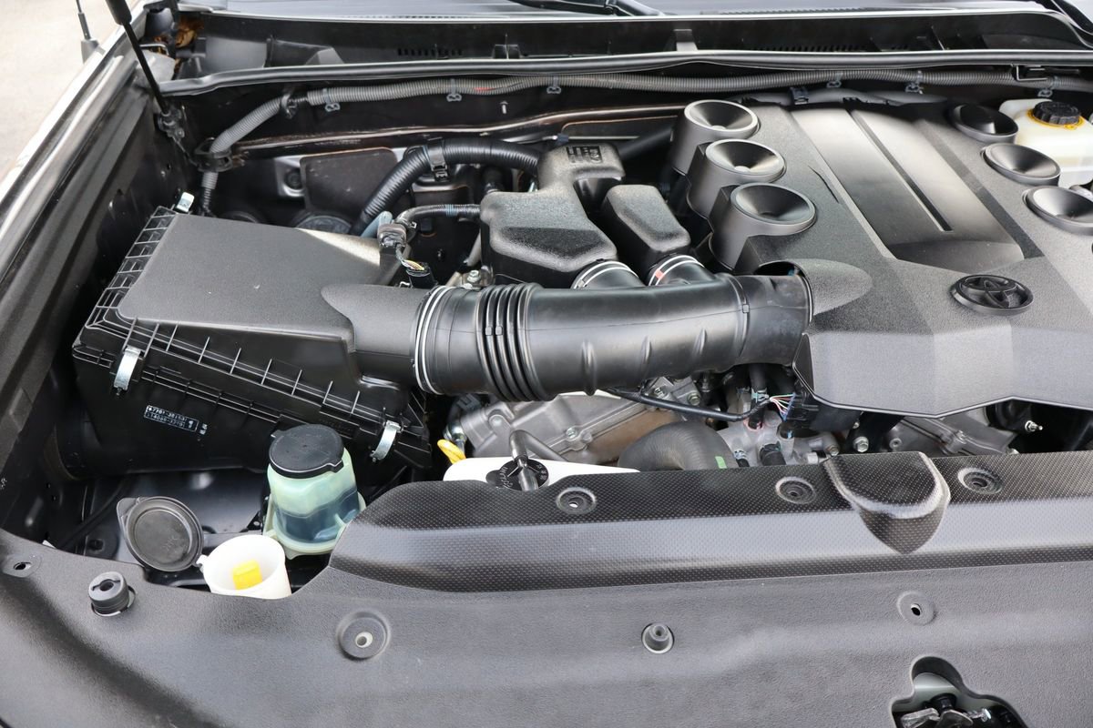 Used 2012 Toyota 4Runner Limited image 39