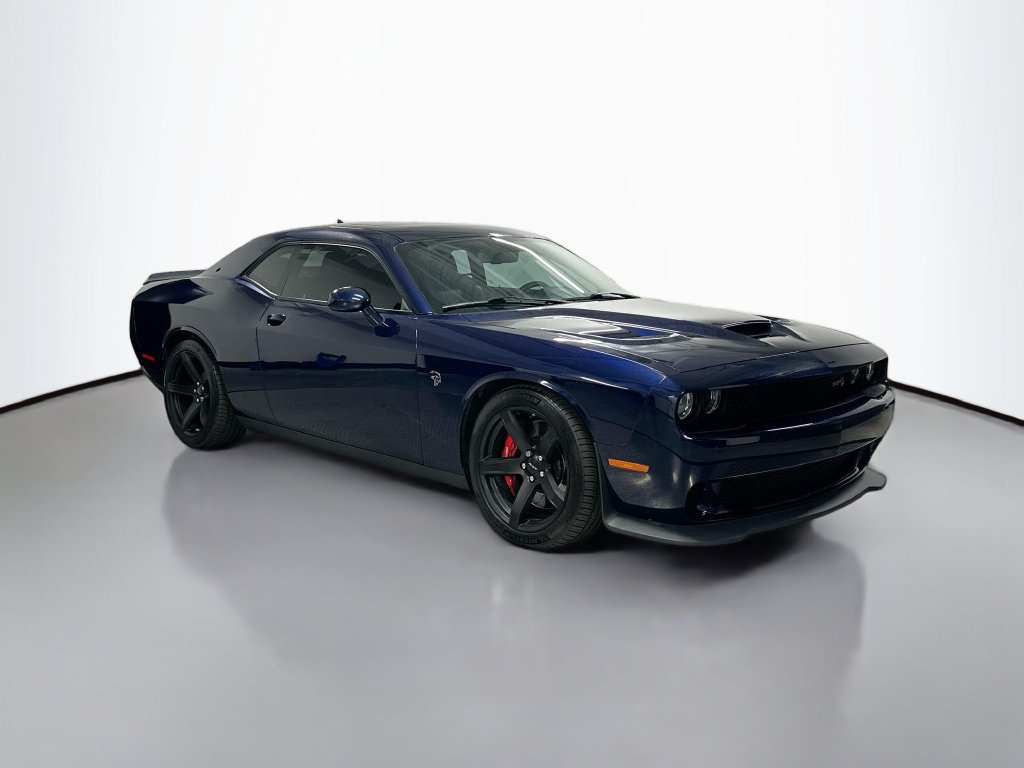 Used 2017 Dodge Challenger SRT Hellcat RWD image 7
