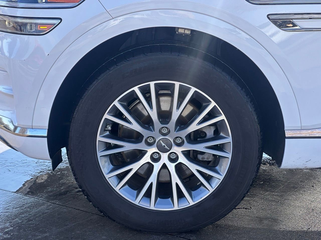 Used 2024 Genesis GV80 2.5T image 10