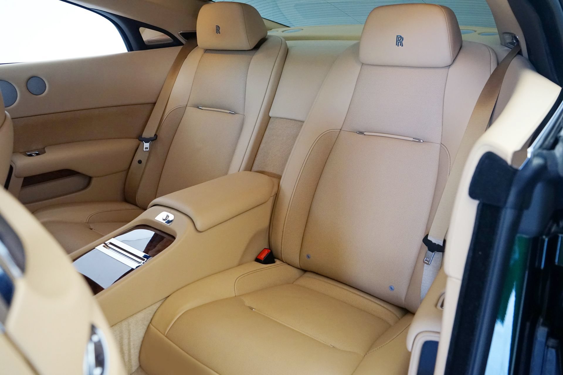 Used 2019 Rolls-Royce Wraith RWD image 23
