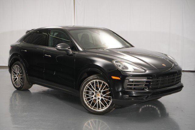 Used 2023 Porsche Cayenne Platinum Edition image 7