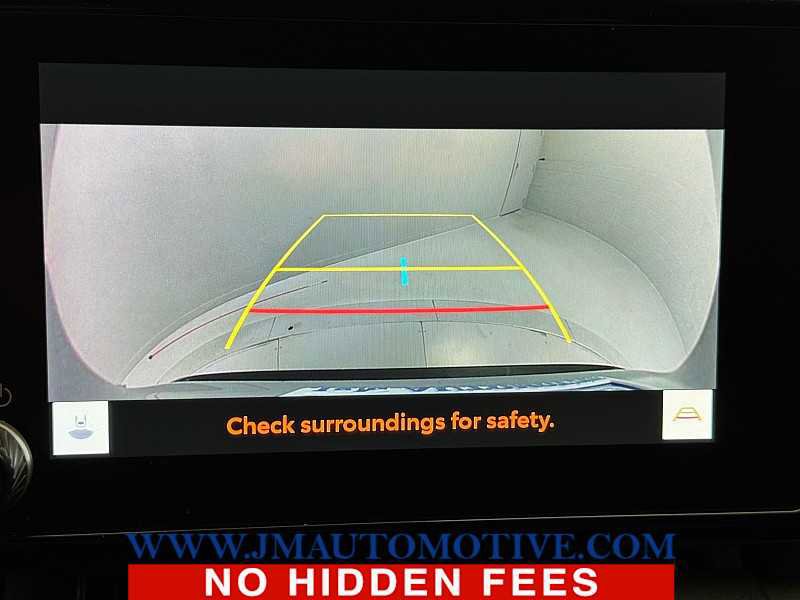 Used 2023 Toyota RAV4 XLE image 30