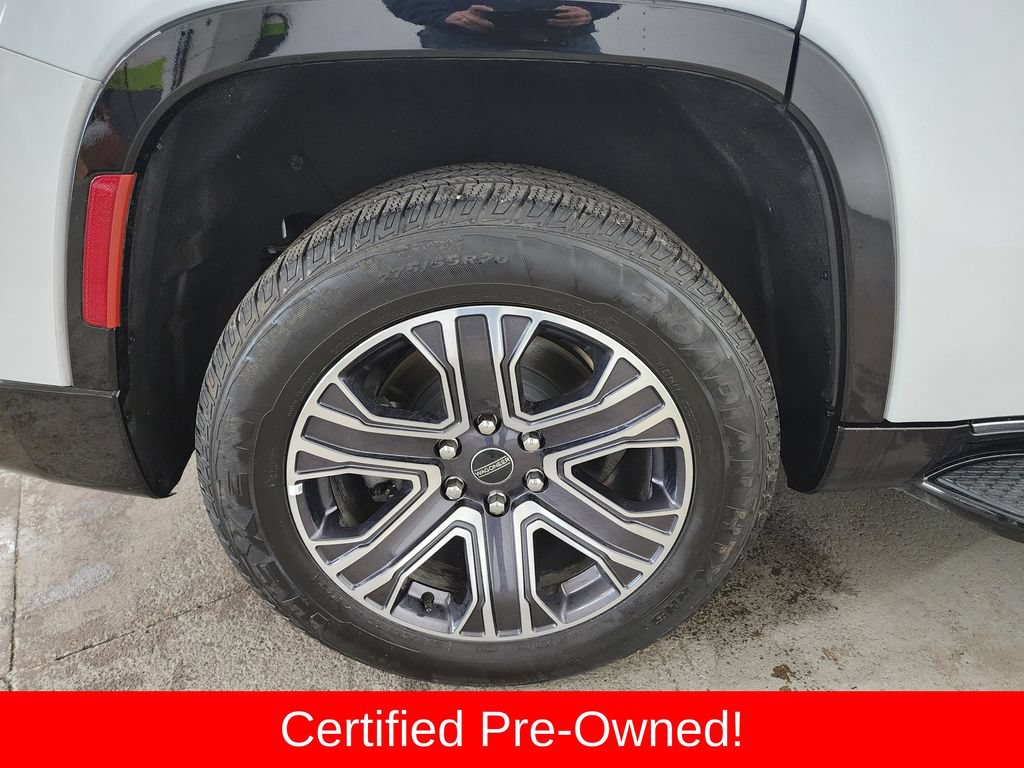 Certified 2025 Jeep Wagoneer Series II w/ 8-Passenger Seating Package AWD/4WD image 42
