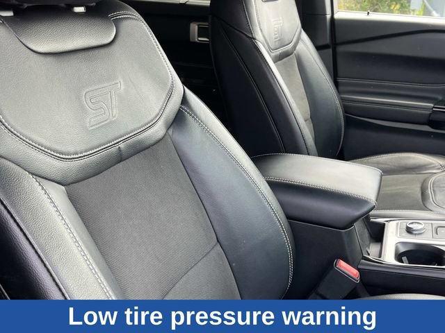 Certified 2024 Ford Explorer ST AWD/4WD image 32