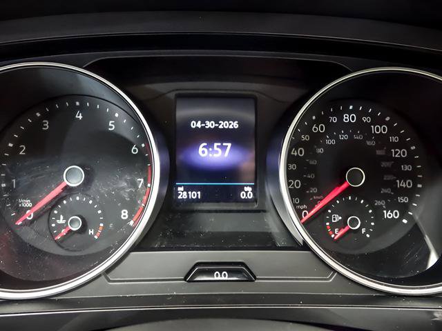 Used 2021 Volkswagen Tiguan SEL AWD/4WD image 16