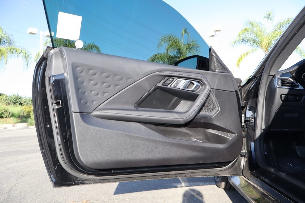 Used 2022 BMW 230i Coupe w/ Convenience Package RWD image 19