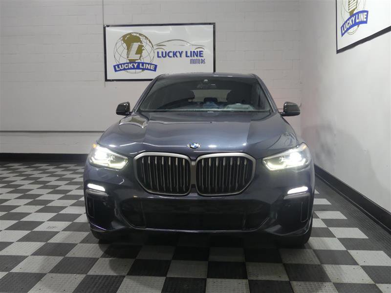 Used 2020 BMW X5 M50i w/ Premium Package image 2