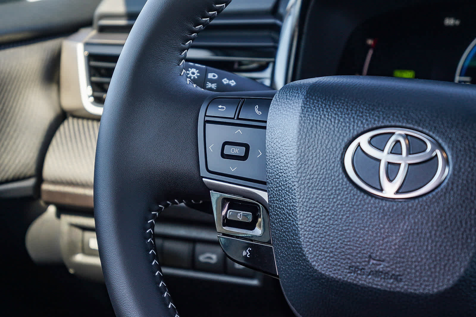 Certified 2026 Toyota Camry SE image 17