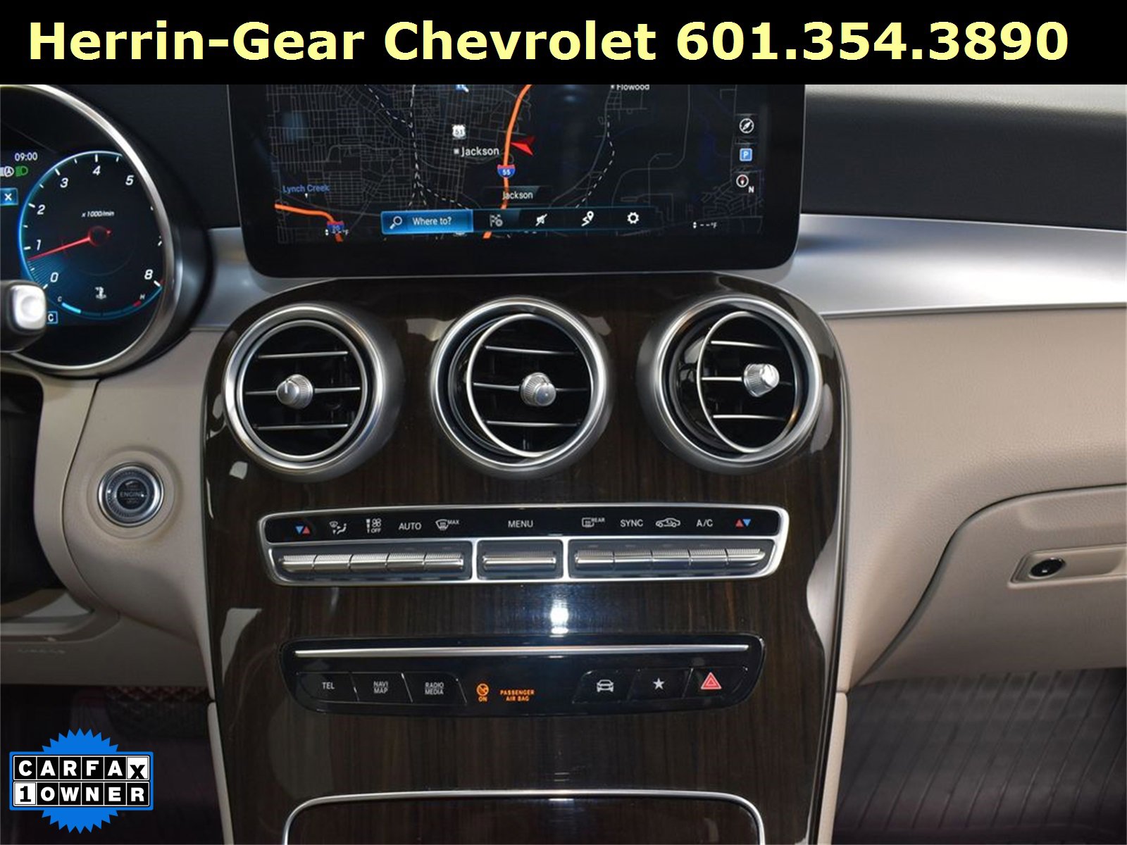 Used 2021 Mercedes-Benz GLC 300 image 29