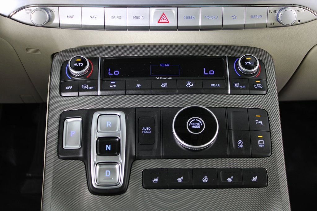 Used 2020 Hyundai Palisade Limited image 19