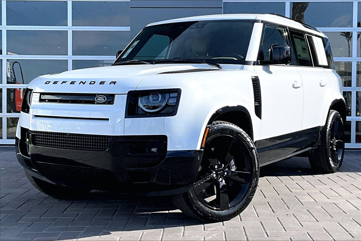 New 2026 Land Rover Defender 110 X-Dynamic SE