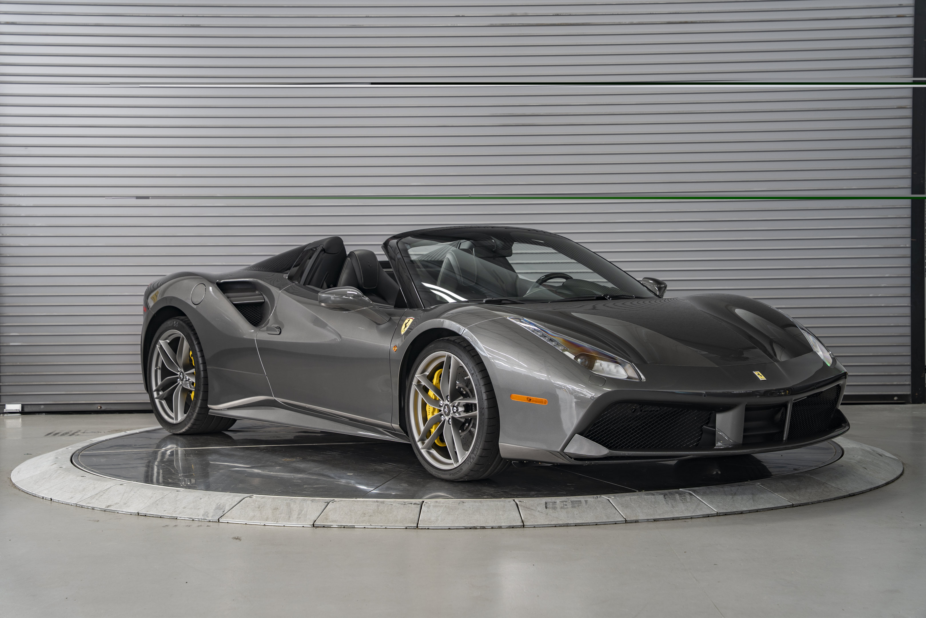 Used 2019 Ferrari 488 Spider RWD image 7