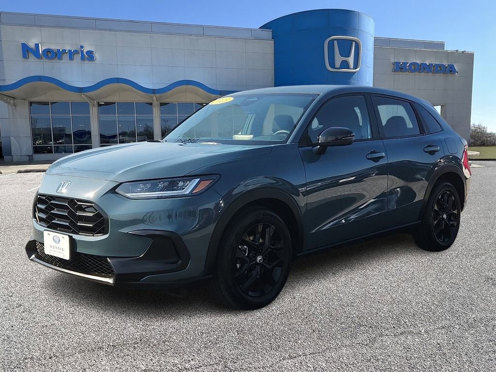 Used 2025 Honda HR-V Sport image 2