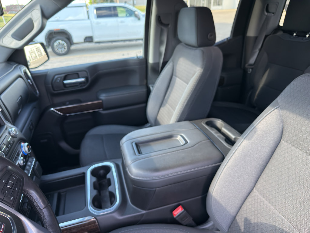 Used 2020 GMC Sierra 1500 Elevation w/ Elevation Value Package AWD/4WD image 8