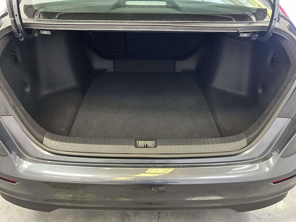 Used 2024 Honda Accord EX image 11