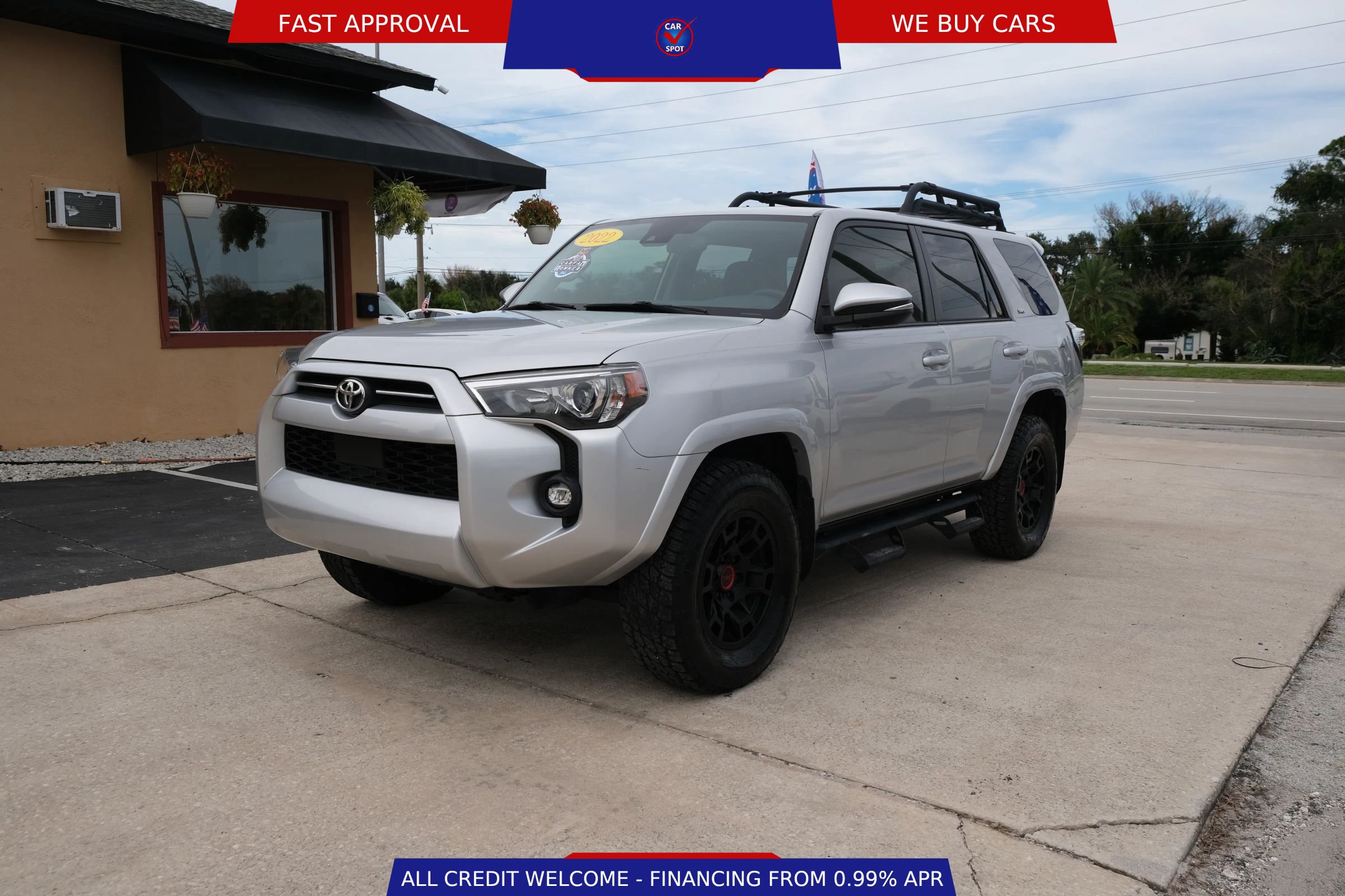 Used 2022 Toyota 4Runner SR5 Premium w/ Moonroof Package AWD/4WD image 1