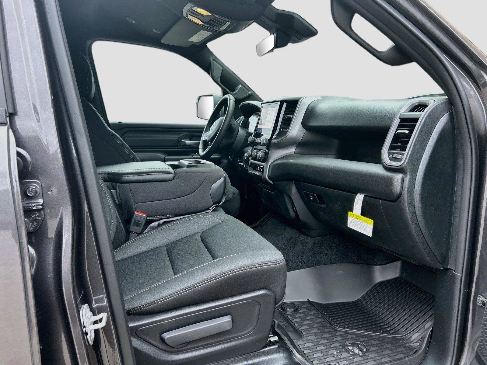 New 2026 RAM 1500 Warlock AWD/4WD image 14