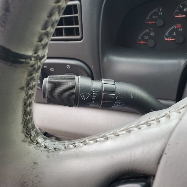 Used 2001 Ford Excursion XLT RWD image 22
