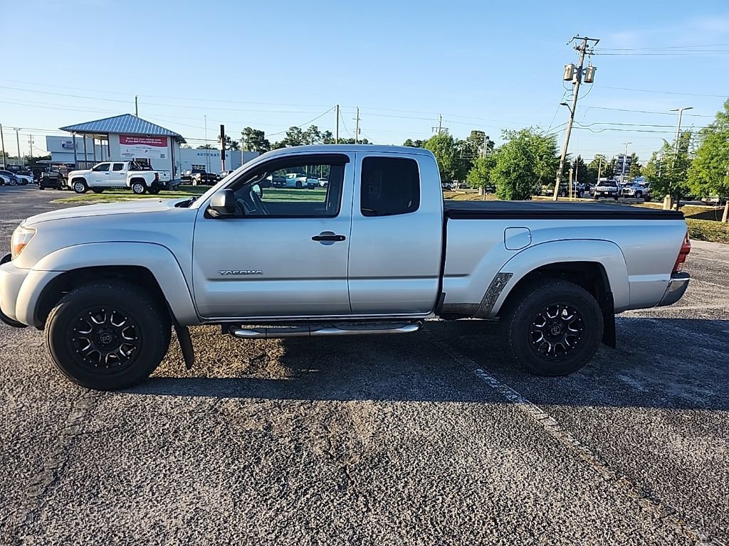 Used 2006 Toyota Tacoma PreRunner RWD image 7