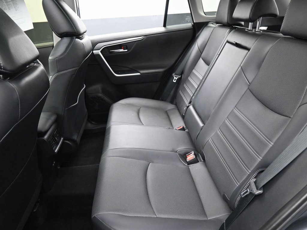 Used 2023 Toyota RAV4 Limited image 28