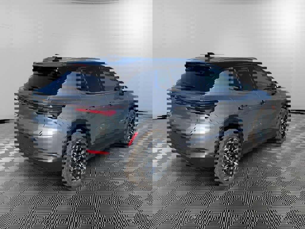 New 2026 Chevrolet Equinox EV LT image 7