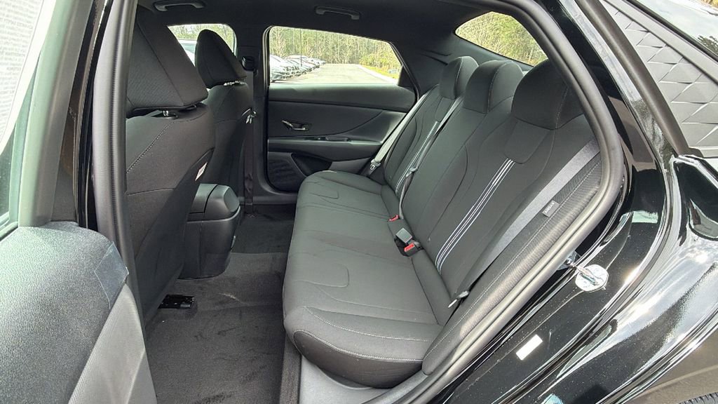 New 2026 Hyundai Elantra Sport image 20