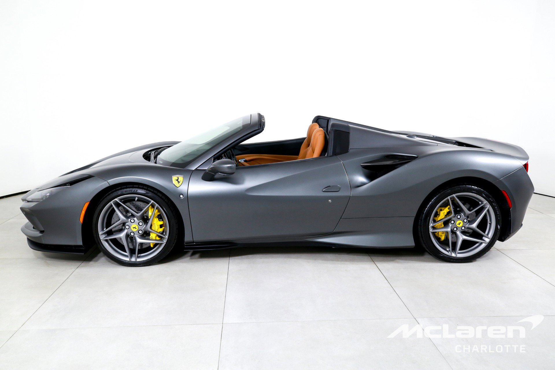 Used 2022 Ferrari F8 Tributo image 6