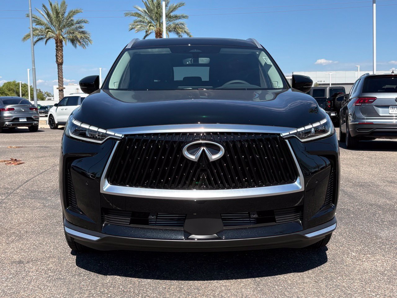 New 2027 INFINITI QX60 Luxe FWD image 9
