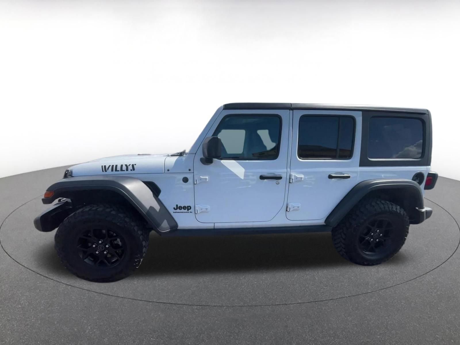 Used 2025 Jeep Wrangler Unlimited Sport AWD/4WD image 9