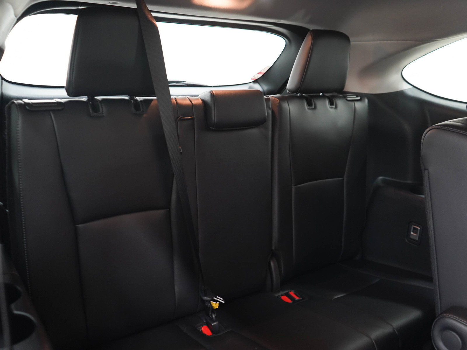 Used 2024 Toyota Highlander Limited AWD/4WD image 12