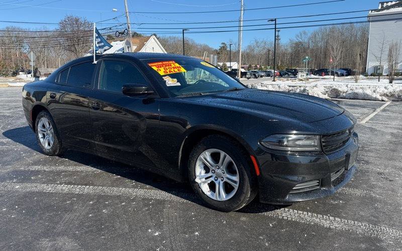 Used 2019 Dodge Charger SXT image 7