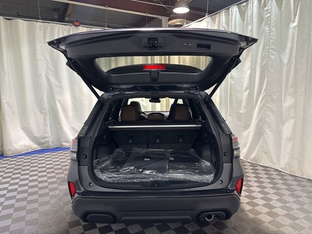 New 2025 Subaru Forester Touring image 38