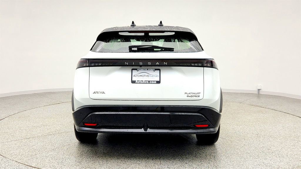 Used 2023 Nissan Ariya image 6