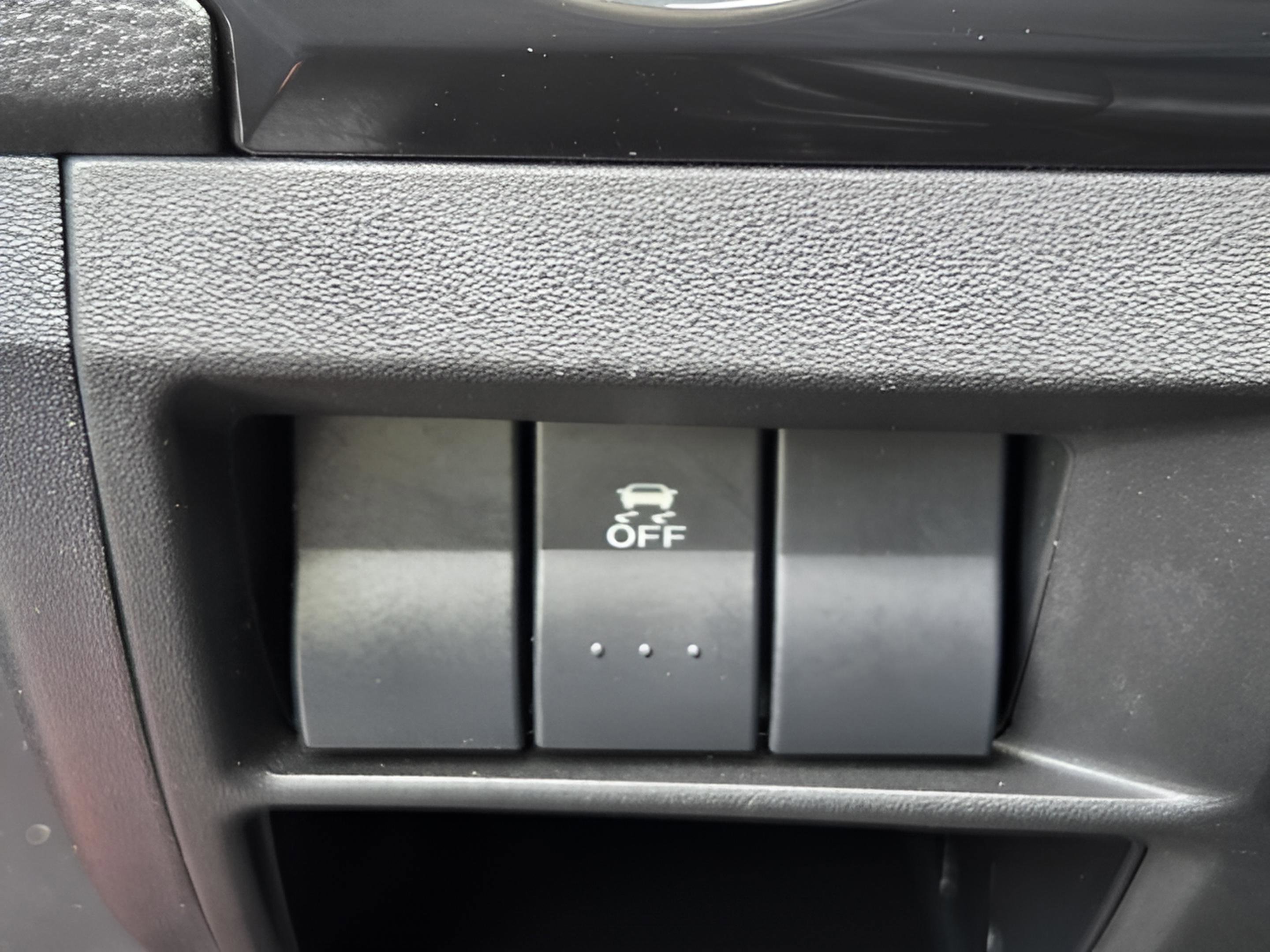 Used 2015 MAZDA MX-5 Miata Grand Touring RWD image 13