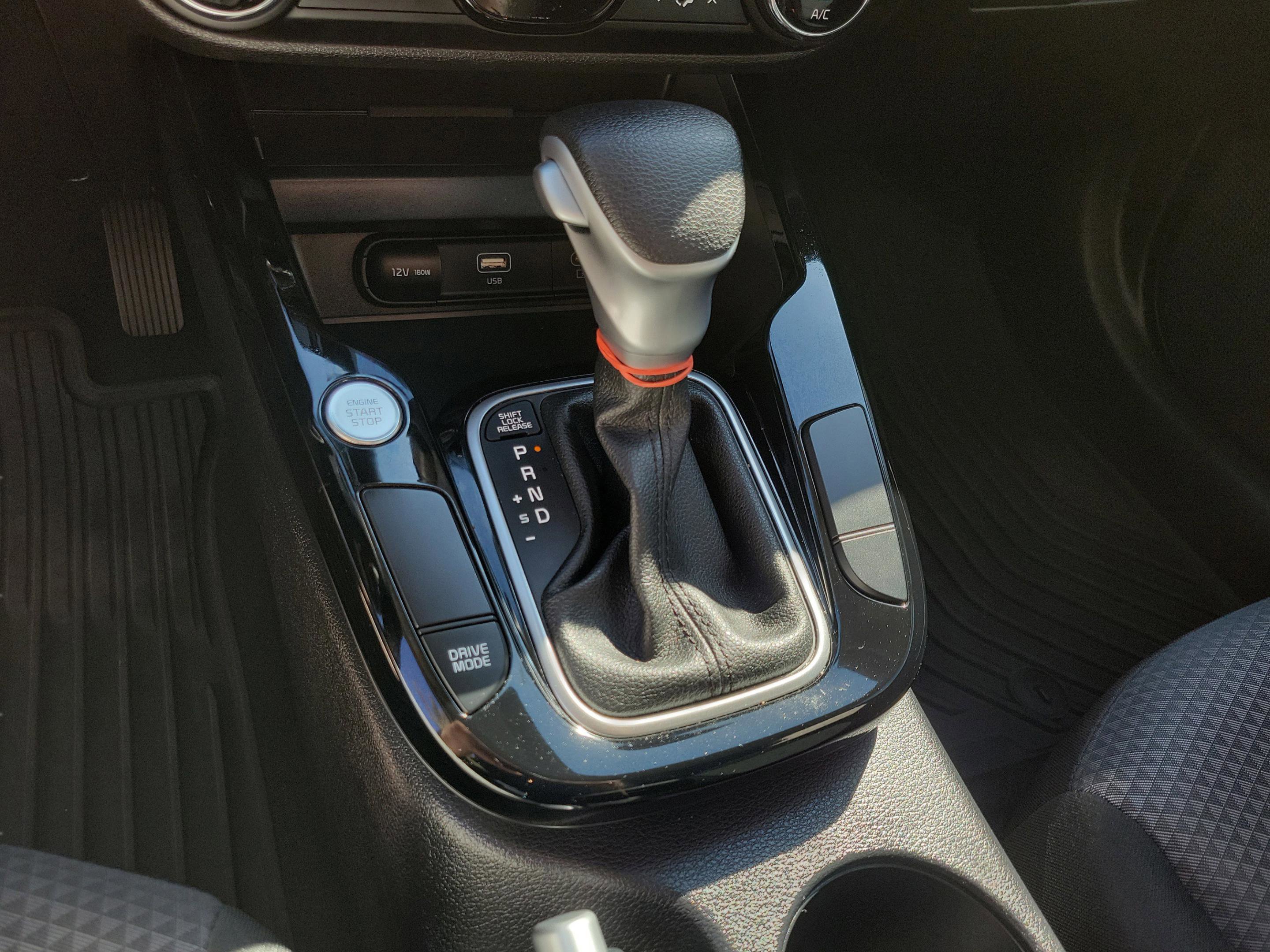 Used 2024 Kia Soul S FWD image 7