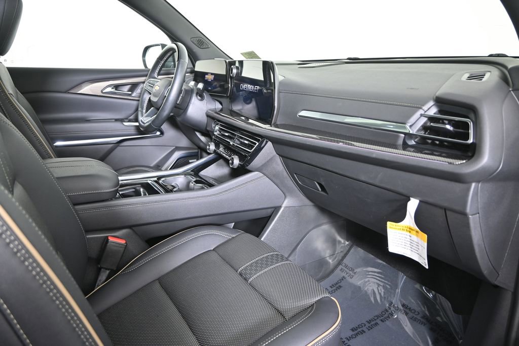 Used 2025 Chevrolet Traverse High Country w/ LPO, Floor Liner Package image 15