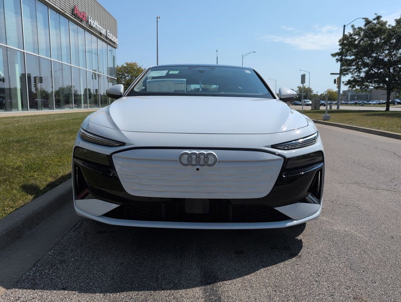 New 2025 Audi A6 e-tron Premium Plus image 26